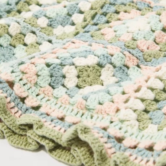 American Eagle Cropped Crochet Mint Green Tank Granny Square Small Boho - Picture 5 of 9